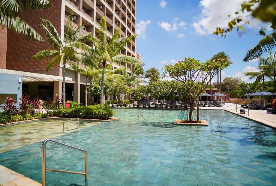 Hot Beach Resort
